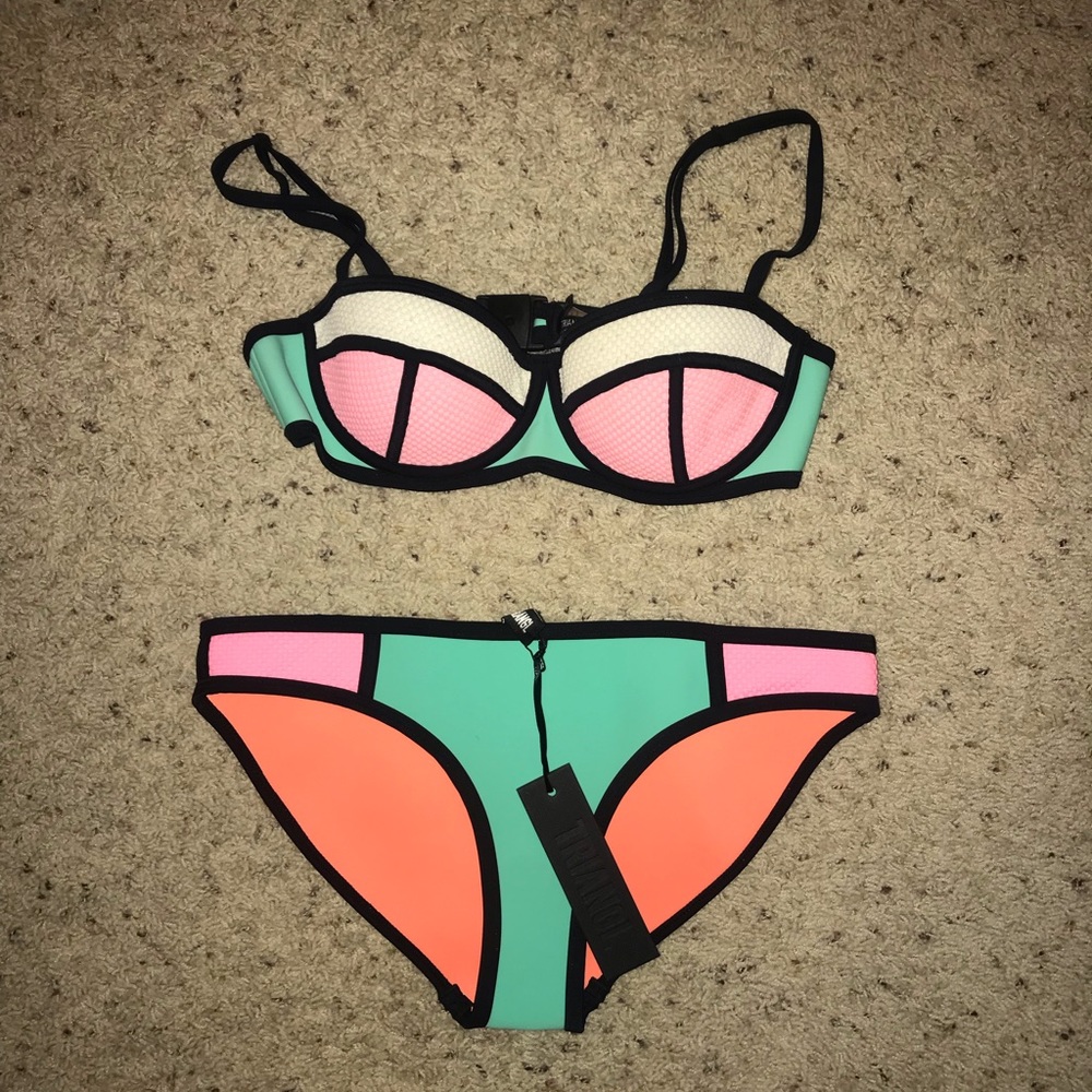TRIANGL NWT bathing suit